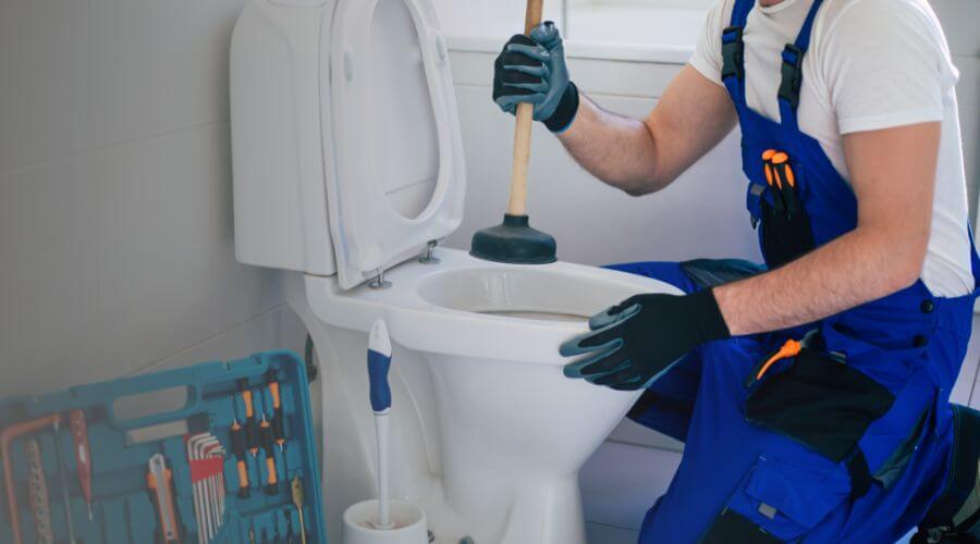 Professional expert plumbing services in Hollow Rock, TN